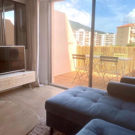 Superbe T2 Equipe Proche Centre Ville Ajaccio Avec Parking Exterior foto
